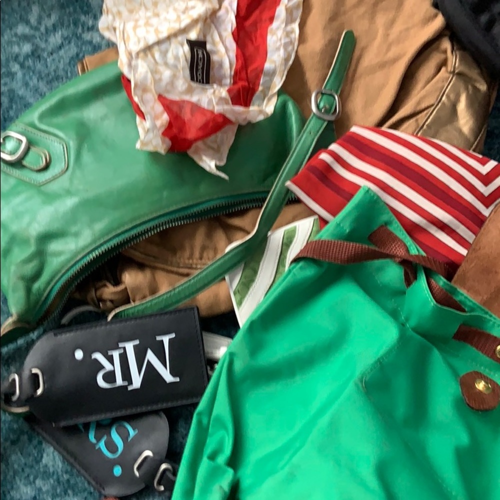 Meet your Posher, Elissa